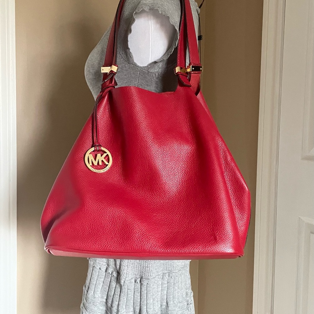 Michael Kors Shoulder Bag